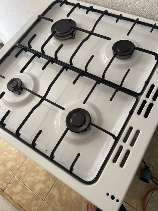 Готварска печка на газ Беко