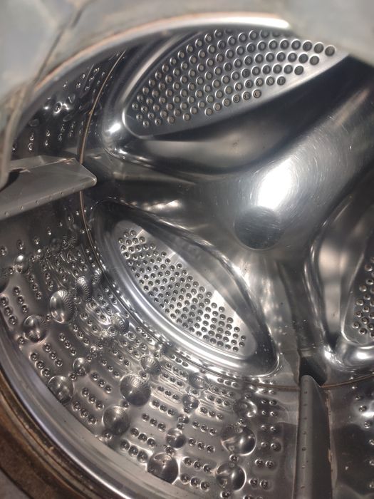 LG Kir Yuvadigan Mashina