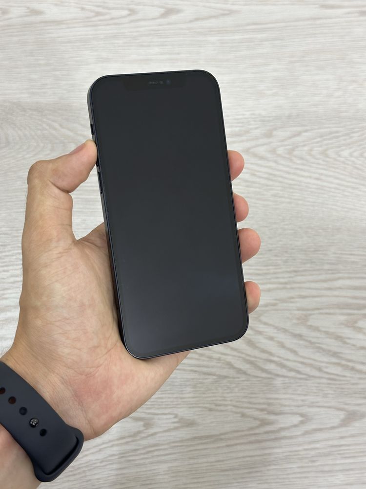 iPhone 12 | 128 гб | Идеальном состоянии