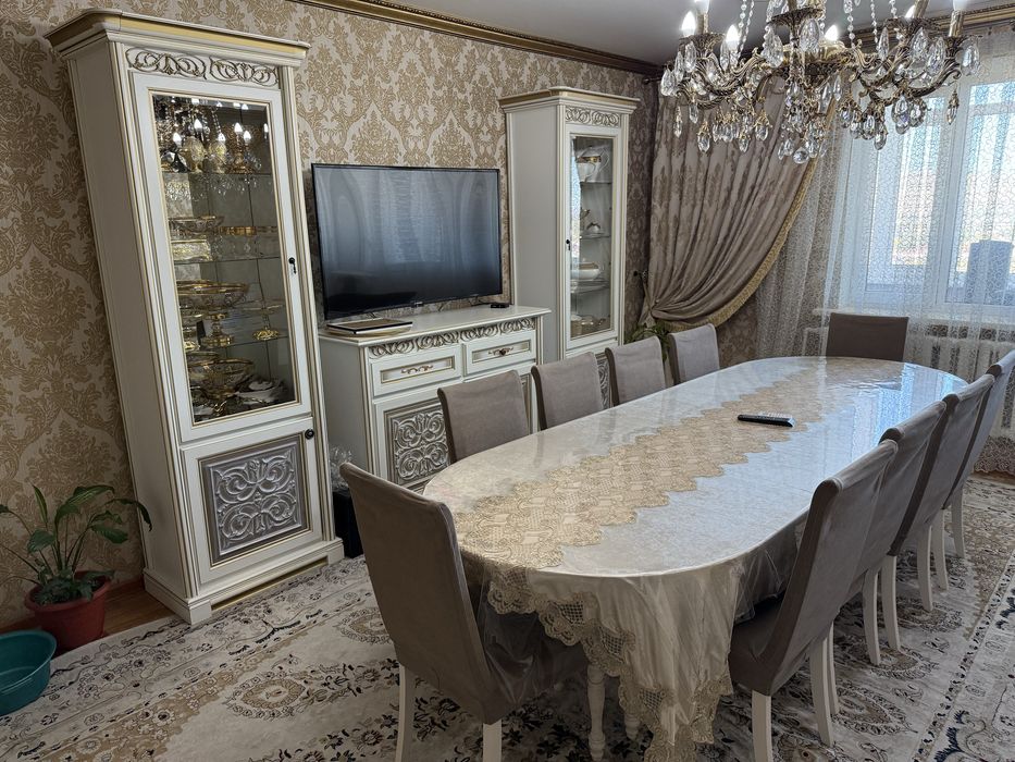 Продам спальный гарнитур и мебель для зала