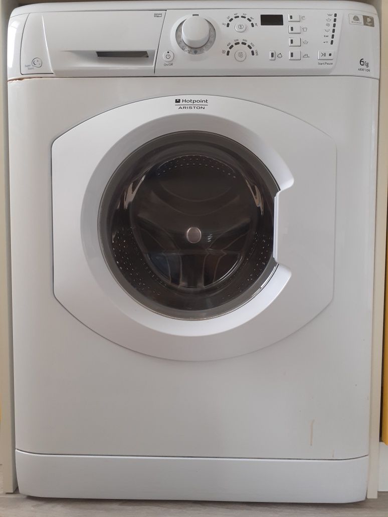 Пералня Hotpoint ARISTON ARXF 109 Хотпойнт Аристон