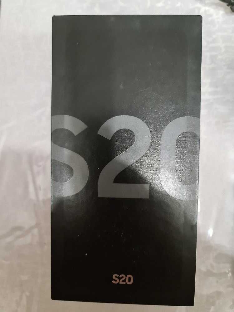 Продам смартфон Samsung S20 128gb