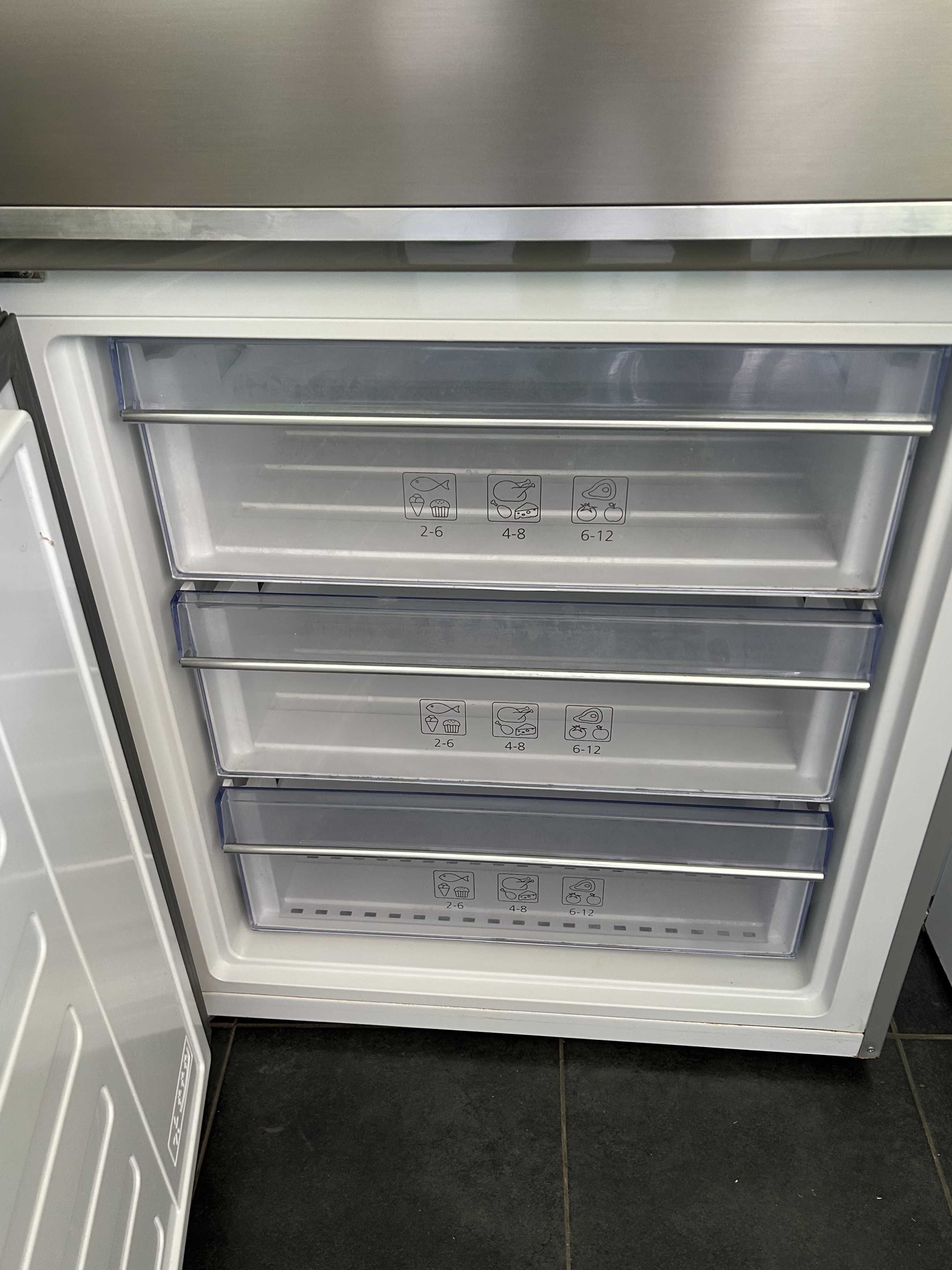 Хладилник с фризер 70 см Beko RCNE560E40ZXP| NeoFrost Dual Cooling