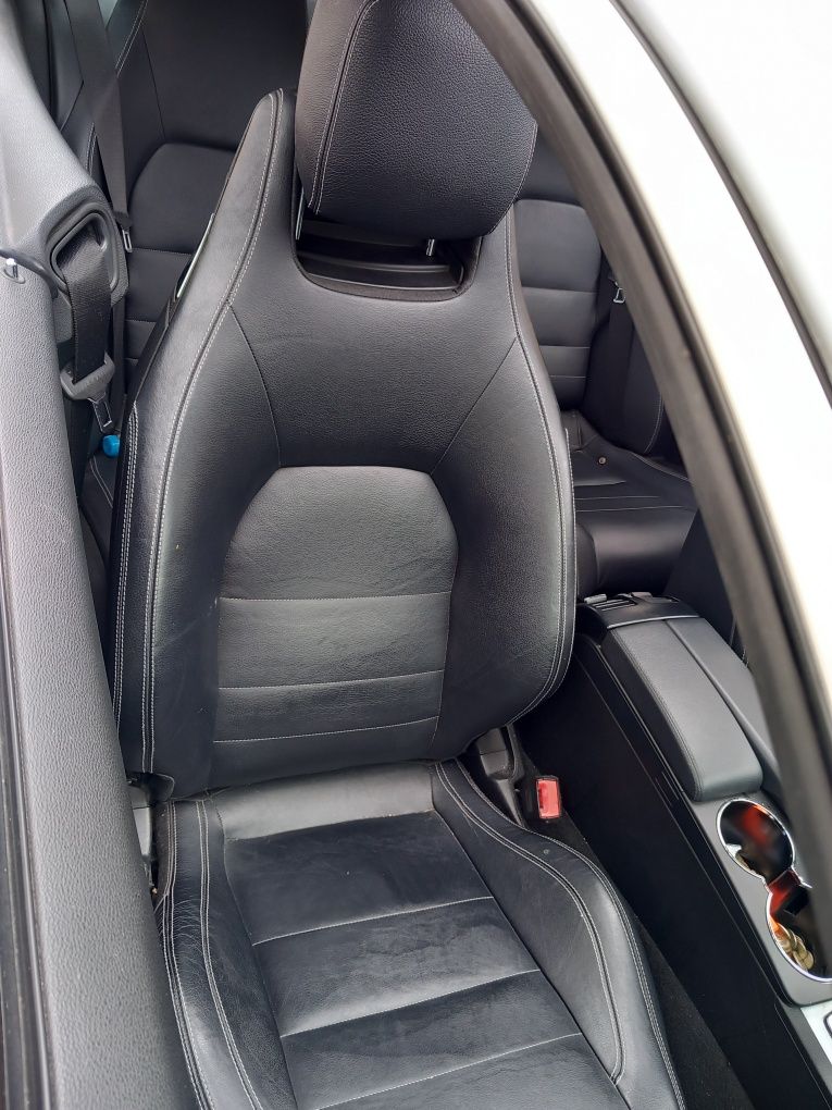 Мерцедес Е350 купе W207