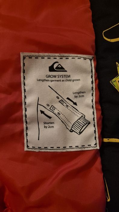 Детсо Ски/Сноуборд яке и полар 6/7 години Quiksilver