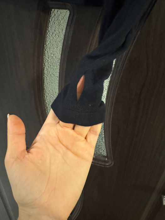 Кожена пола и блуза