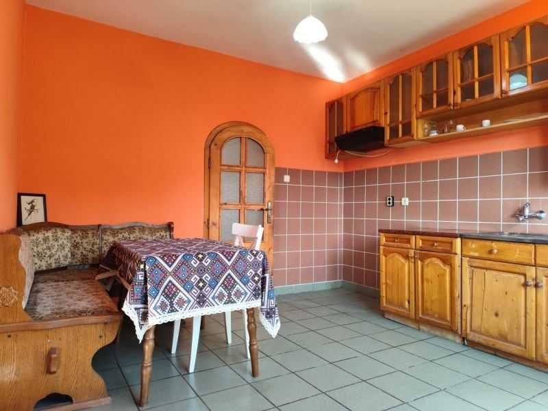 Продава се Двустаен апартамент в Перник, Рено - 74 кв.м за 1161 €/кв.м - Снимка #3