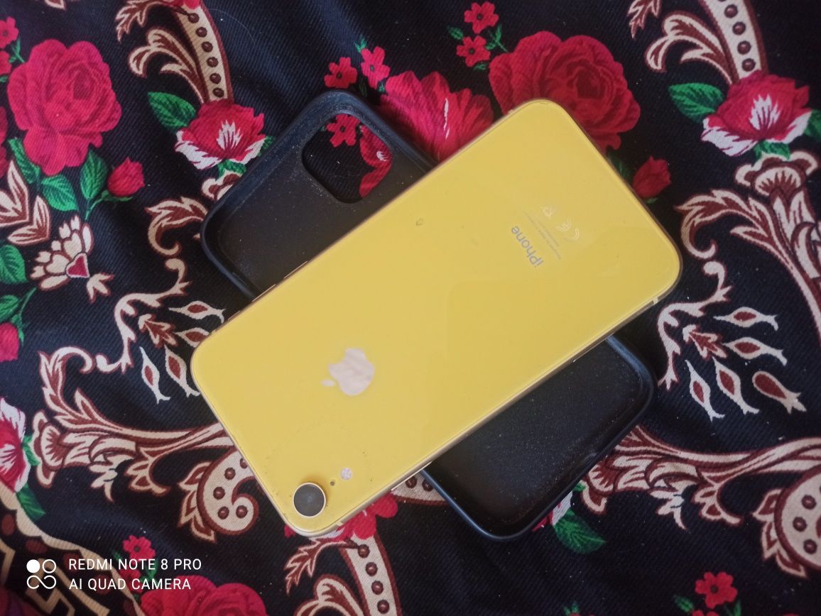 Iphon xr sotladi 64 GB yonks 100 kamerasda tuzatish kerak tel zor ishl
