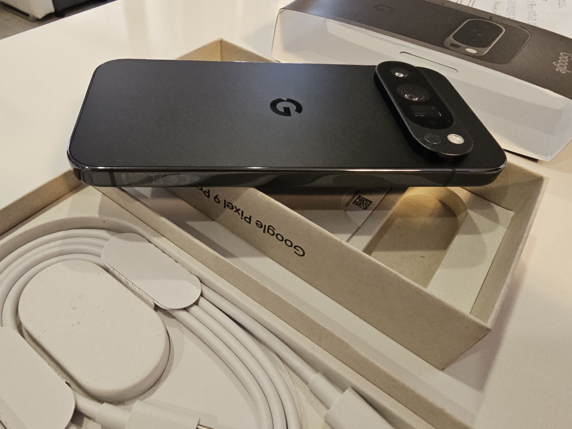 Google pixel 9 pro НОВ!