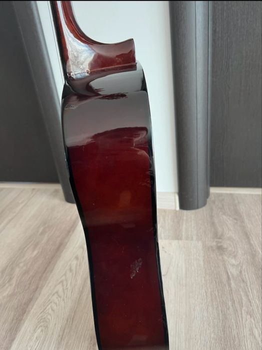 Vând chitară clasică nouă