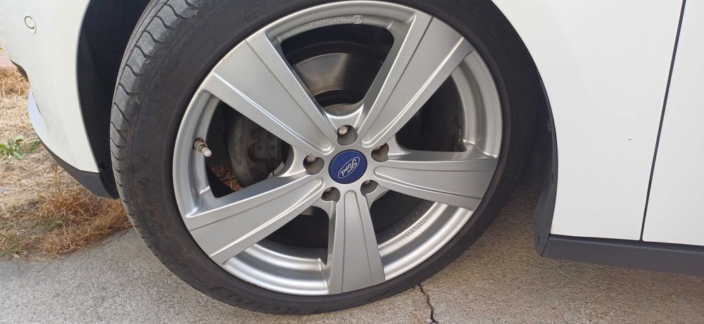 Ford Focus Titanium automat