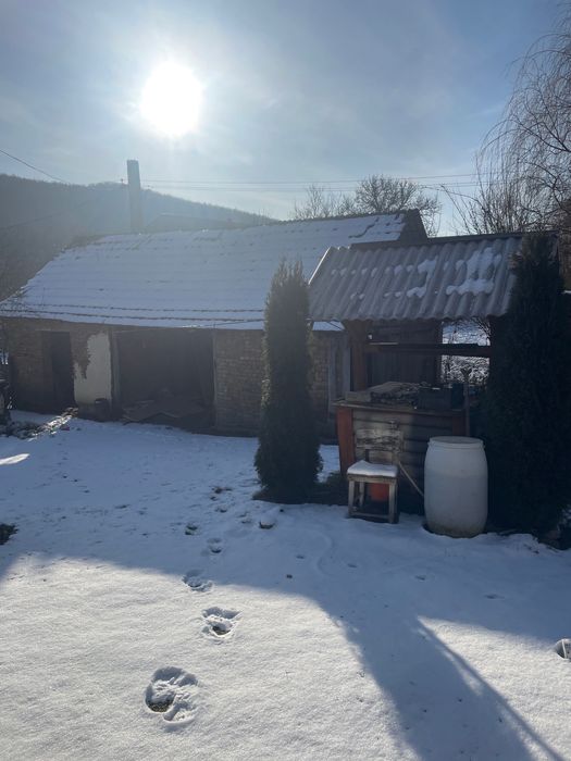 Vand casa in localitatea Pustuta
