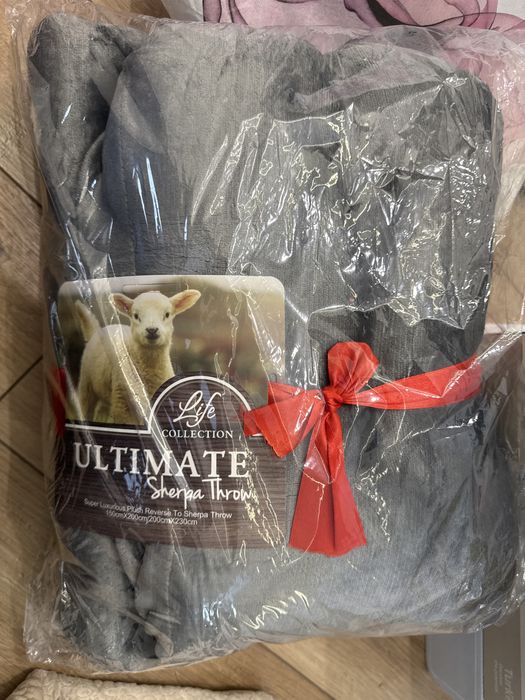 Продам одеяло и камзол