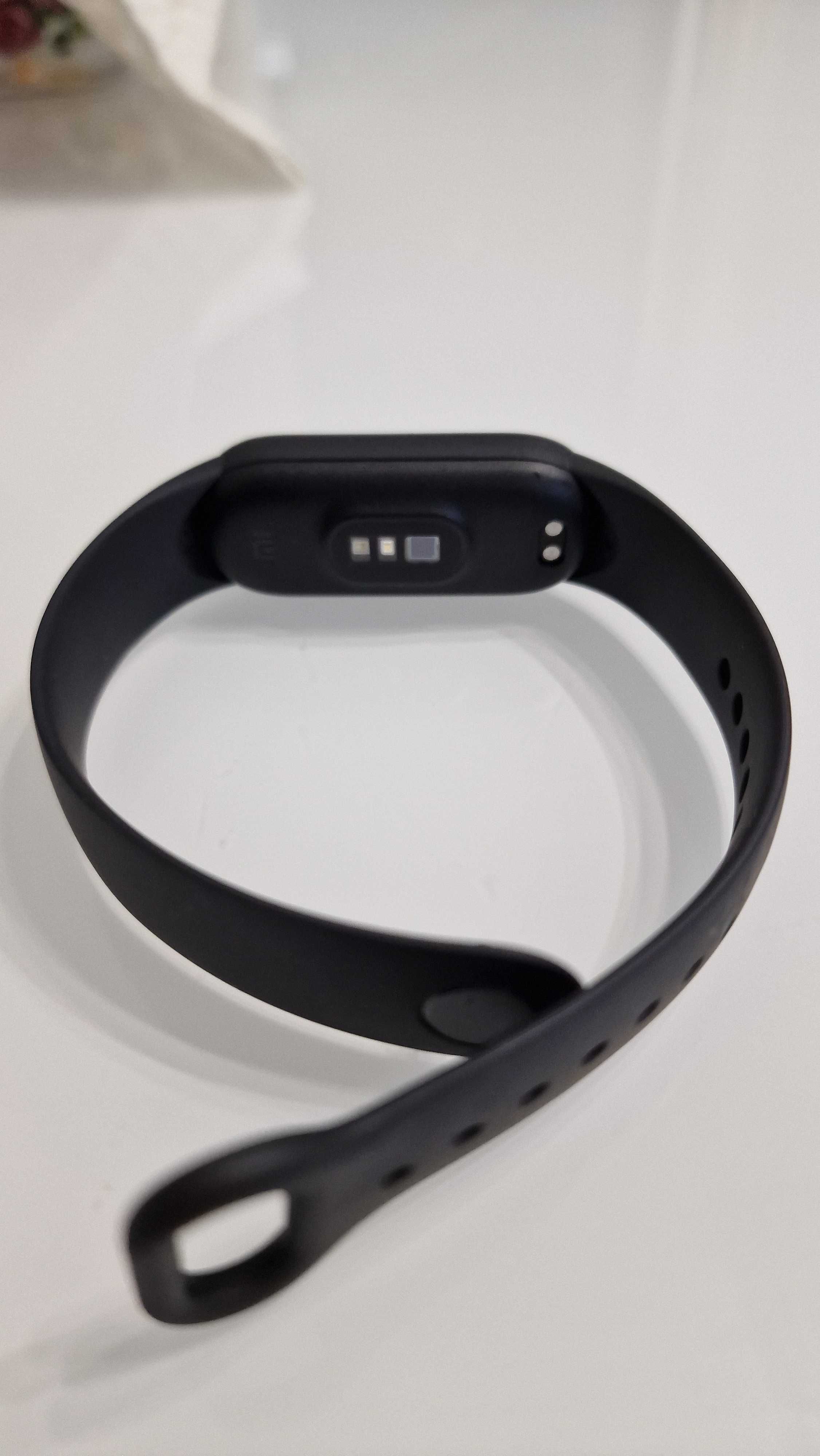 Смарт часы Xiaomi smart band 7