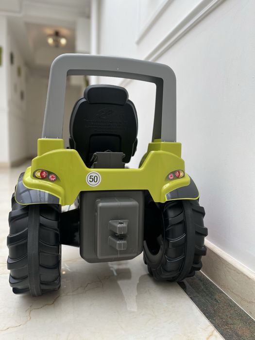 Tractor cu pedale CLAAS Arion 640