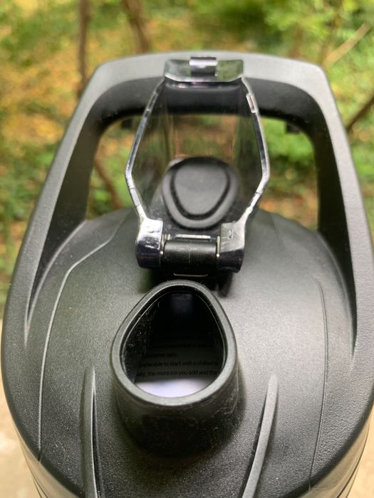 Under Armour • USA