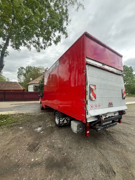 Vand Ford Tranzit cu lift 3.5 tone