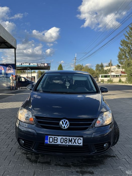 De vanzare Golf 5 plus