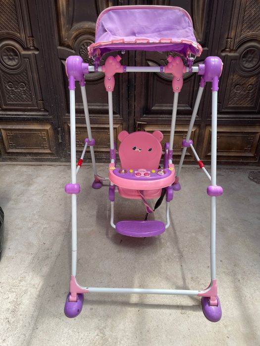 Detskiy kachela qiz bola uchun