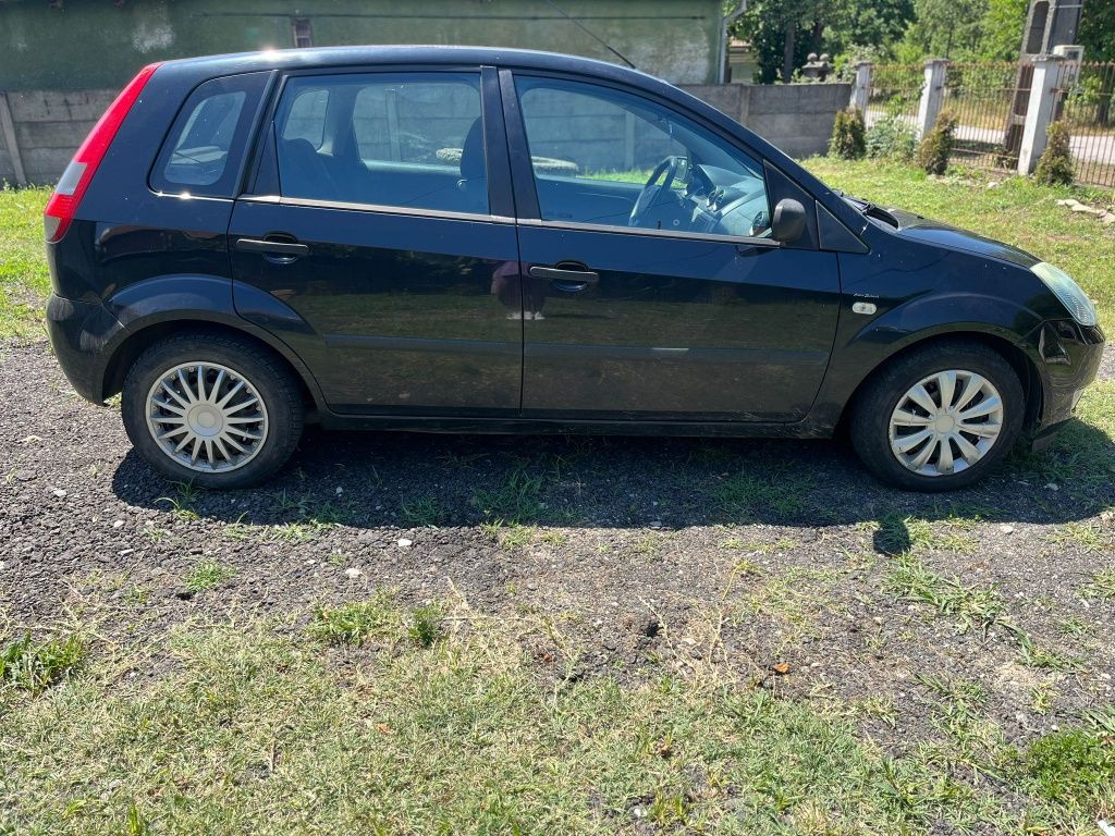 Ford Fiesta 1.3 benzina