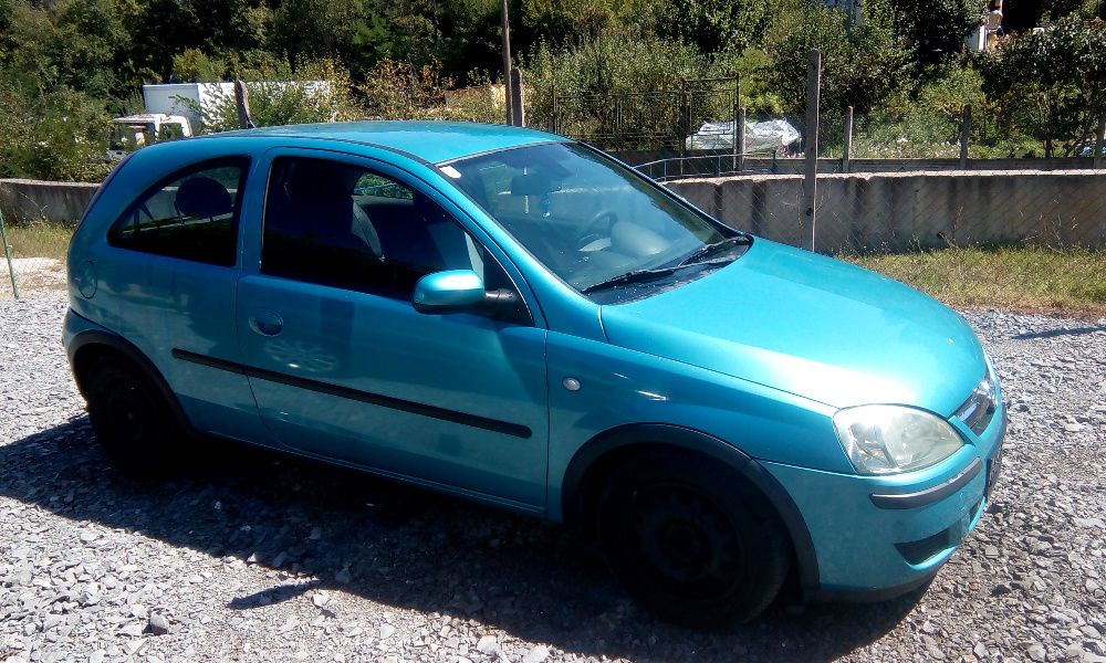 opel corsa -1.3cdti -70кс/2005/ - на части