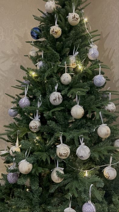 Продам елку  высота 2.1