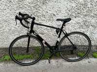 Triban Road Bike RC100