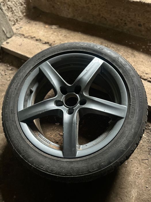 Vând /schimb 2 perechi  jante R17