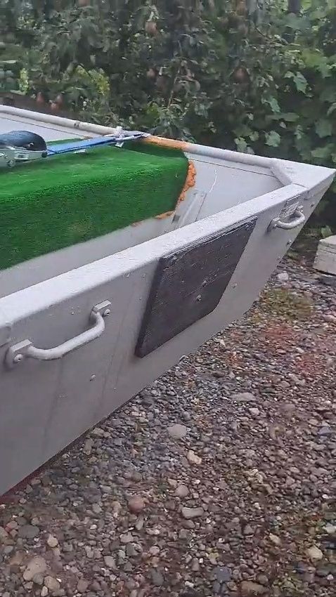 Barca aluminiu 4 metri