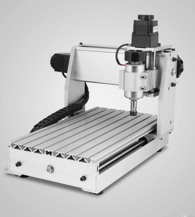 Продам фрезерно-гравировальный станок 6040 3 AXIS 65*1.5KW