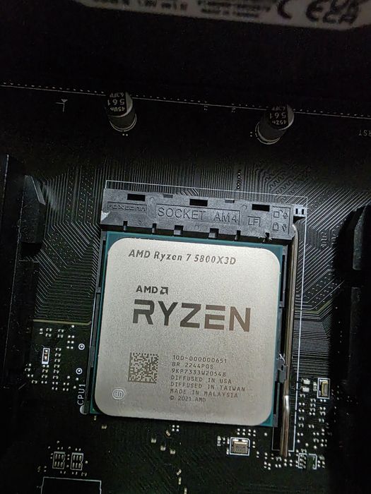 Ryzen 7 5800x3d, Msi Mpg B550, 32GB 3600 cl16, 500gb nvme