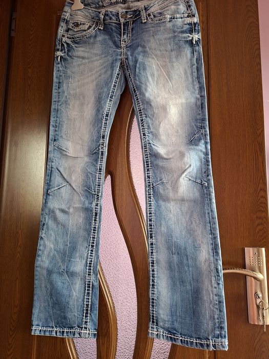 Vând Blugi Damă Denim Mărimea 30/32