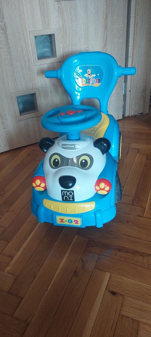 Кола за бутане с крачета  Мони