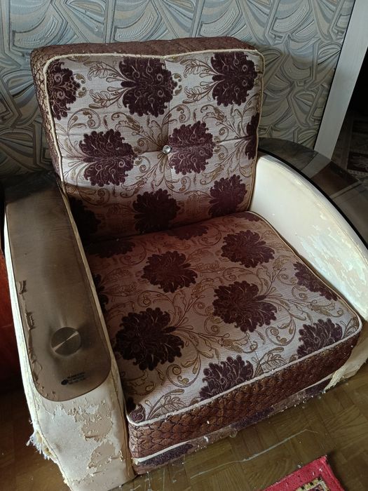 Кресла и диван комплект