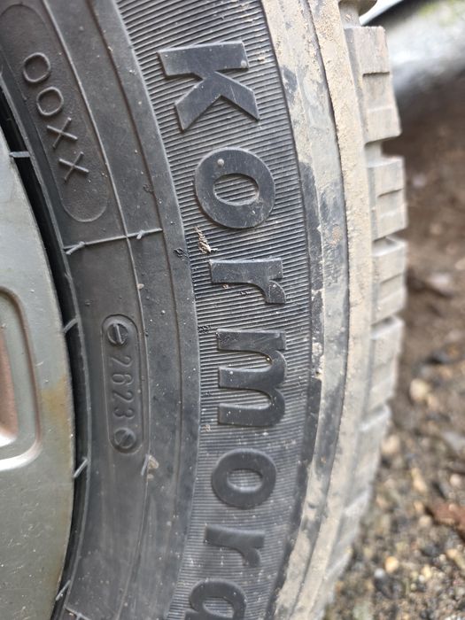 Vand cauciucuri de iarna