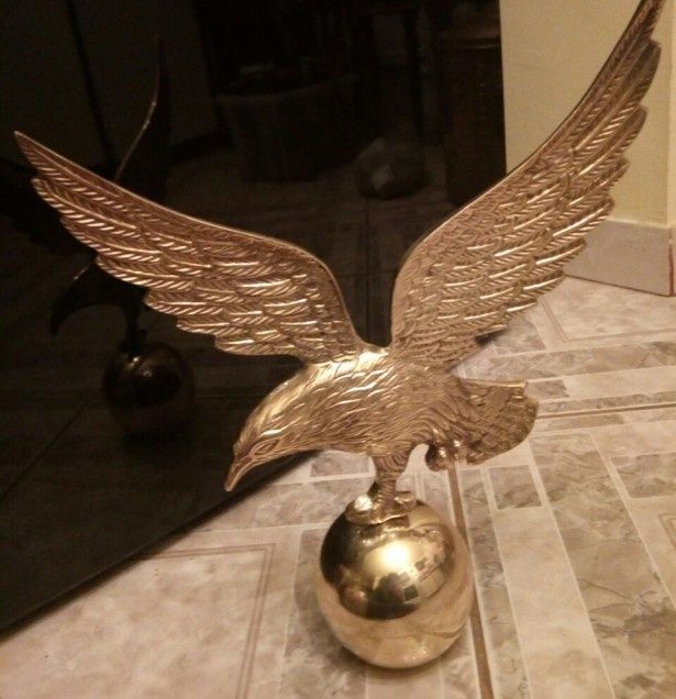 Superb vultur din bronz masiv de dimensiuni impresionante,detalii și f