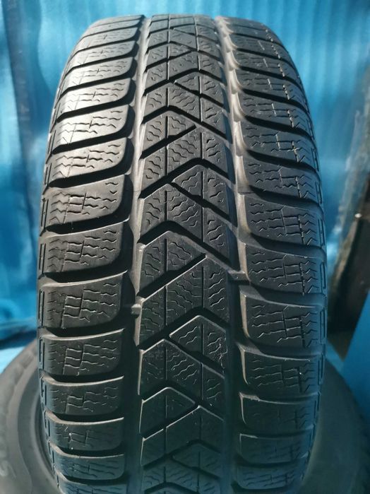 215 60 16 pirelli m+s 2 buc