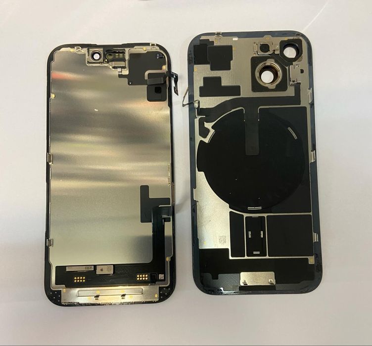 iPhone 15  за части / I cloud/-корпус, дисплей, батерия, камери, ленто