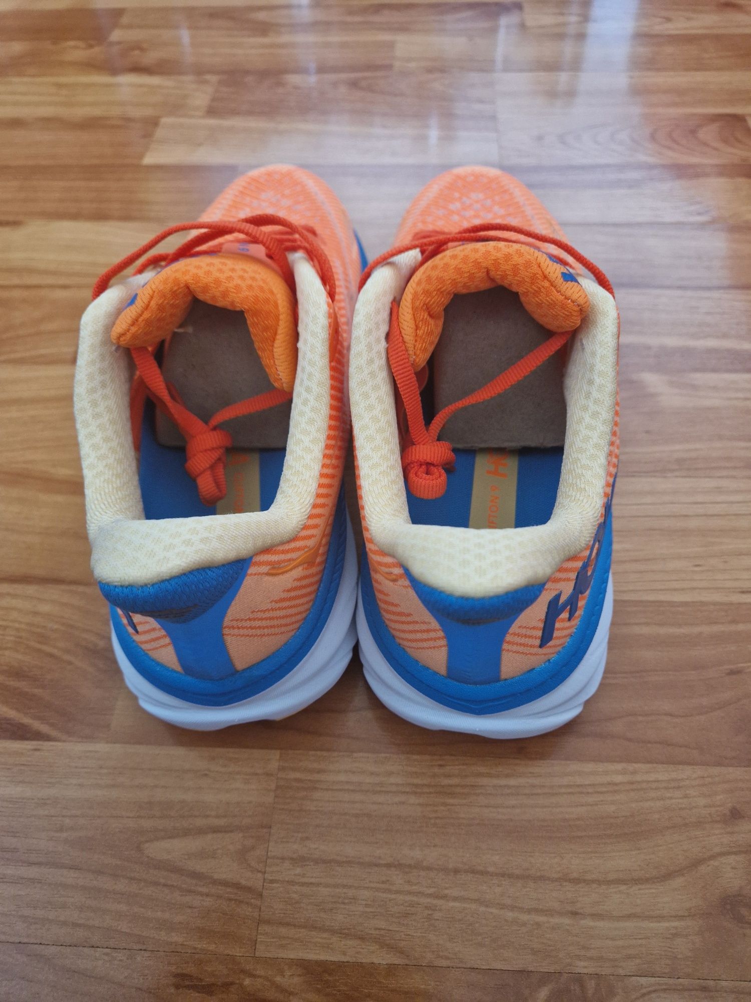 Adidași Hoka Clifton 9