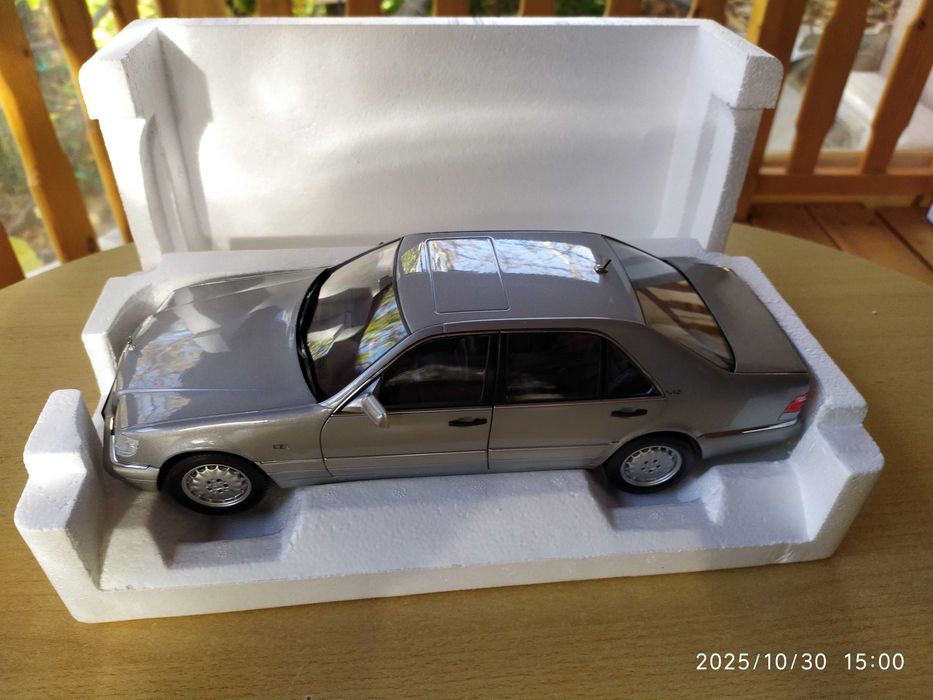 1:18 Метален модел на Mercedes Benz S600 /W140/ - Норев