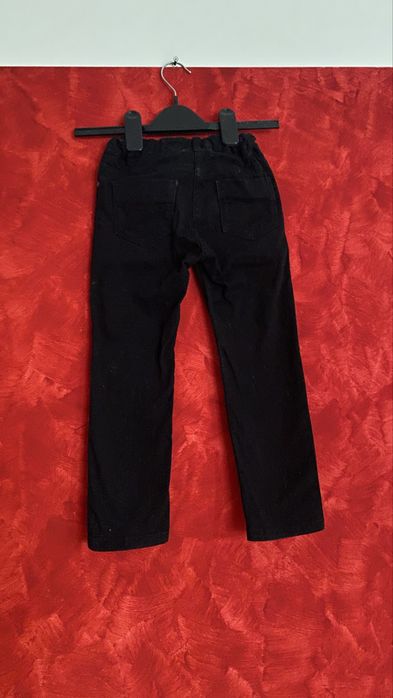 Pantaloni negri  de blugi