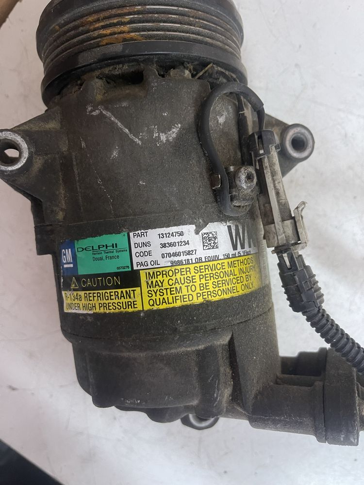 Compresor AC Opel Astra H 1.6 benzina 13124750 Zafira B an 2002-2010