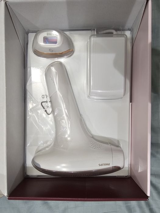 Фотоепилатор Philips Lumea Advanced