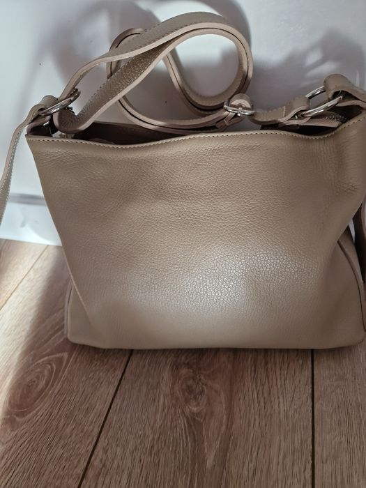 Geanta de piele noua