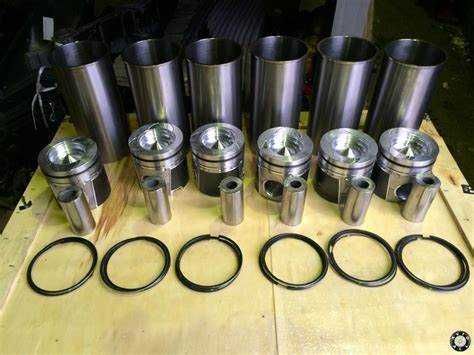 Поршневая группа Isuzu perkins caterpillar jcb yuchai