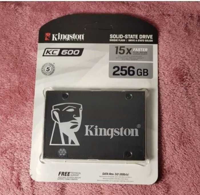 SSD Kingston KC600, 256GB