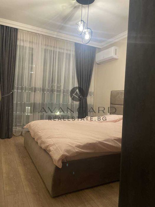 Продава се Двустаен апартамент в Пловдив, Кючук Париж - 70 кв.м за 2040 €/кв.м - Снимка #6