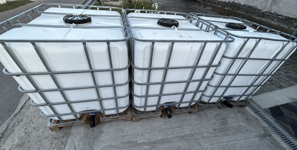 Disponibil bazin 1000 Litri