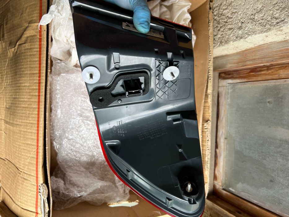 Комплект оригинални стопове (4 броя) OEM BMW 5 F10 Пред фейслифта Ф10