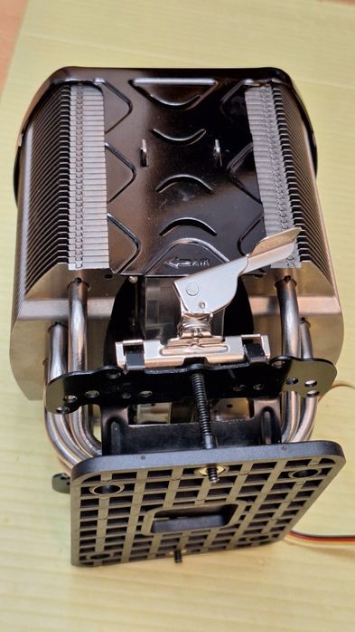 Cooler Asus pentru PC Desktop